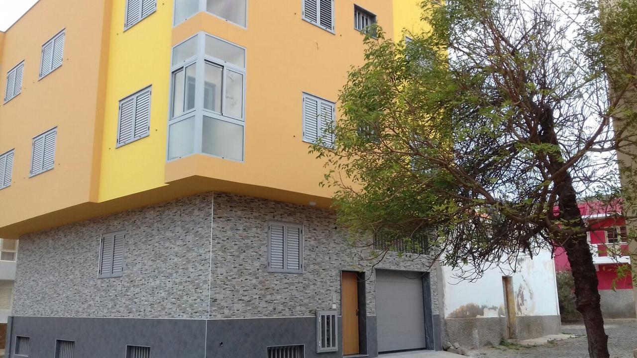מינדלו Private Apartament Celestina & Carlos מראה חיצוני תמונה